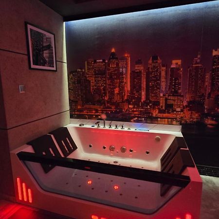 Apartament Manhattan 에우크 외부 사진